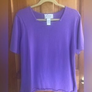 Purple short sleeve large top